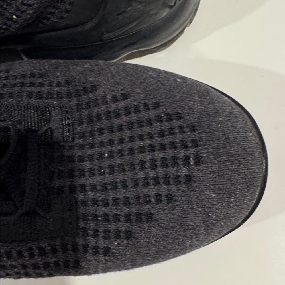 Nike Air Vapormax 2021 Flyknit Triple Black Sneakers Women’s 7.5 EU 40 Running - Picture 8 of 10
